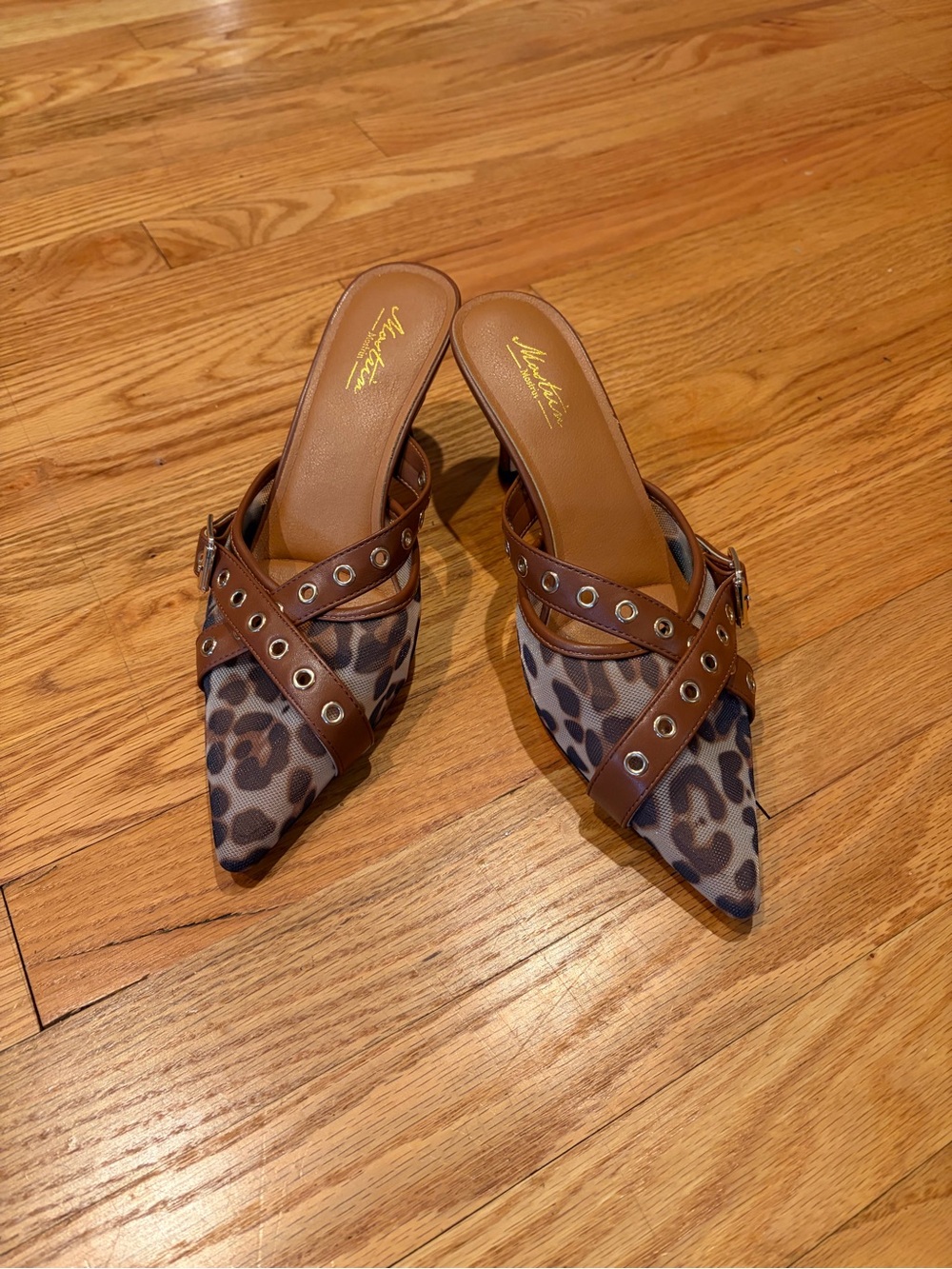 Martina Monteiro Brown Leopard-Print Pointed Mule with Buckle Detail - Picture 4 of 9